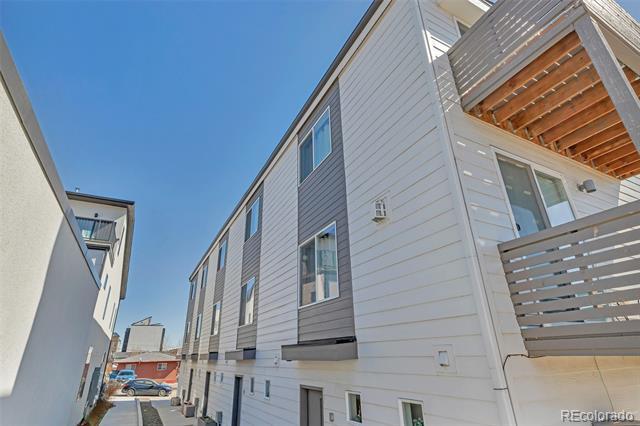 Building Photo - 1239 Tennyson St
