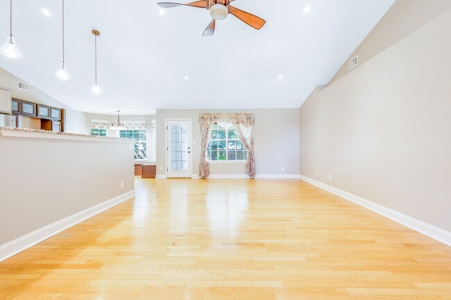 Building Photo - 5534 Berrybrook Cir
