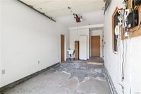 Building Photo - 4359 Fairlawn Dr