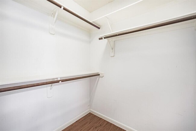 Building Photo - 7343 Hazel Cove Dr