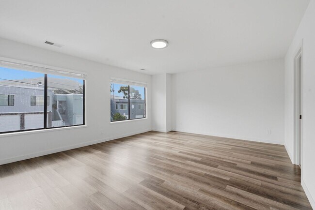 Building Photo - More space. More possibilities.