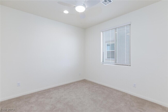 Building Photo - 10117 Heron Lake Ave