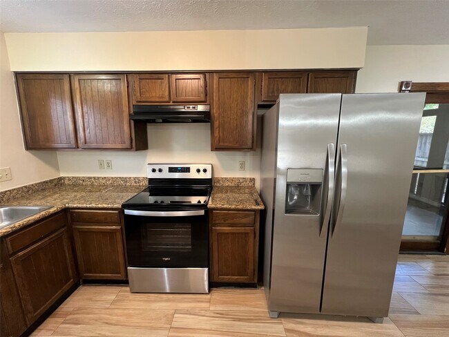 Building Photo - 11016 Meadow Rue St