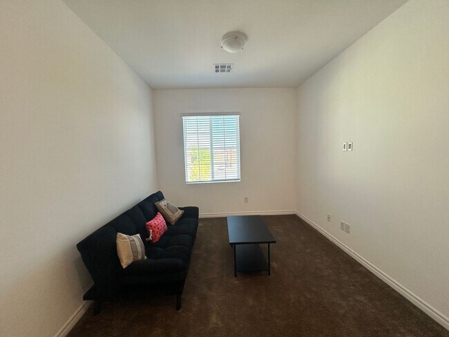 Building Photo - DON’T MISS THIS FULLY FURNISHED, BEAUTIFUL...