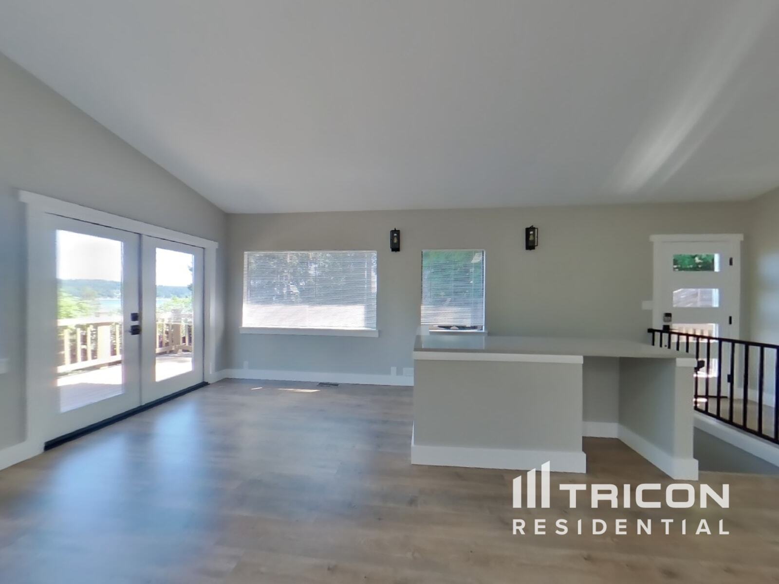 Building Photo - 5555 Madrona Ave NE