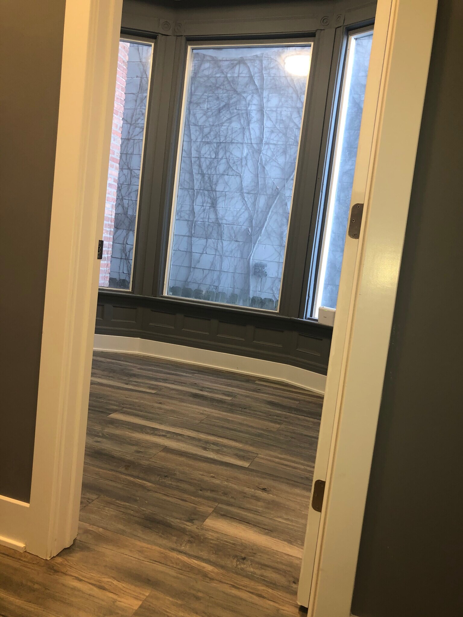 First Floor - 4836 S Michigan Ave