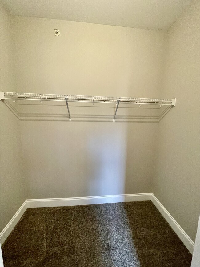 Building Photo - 100 Portico Street