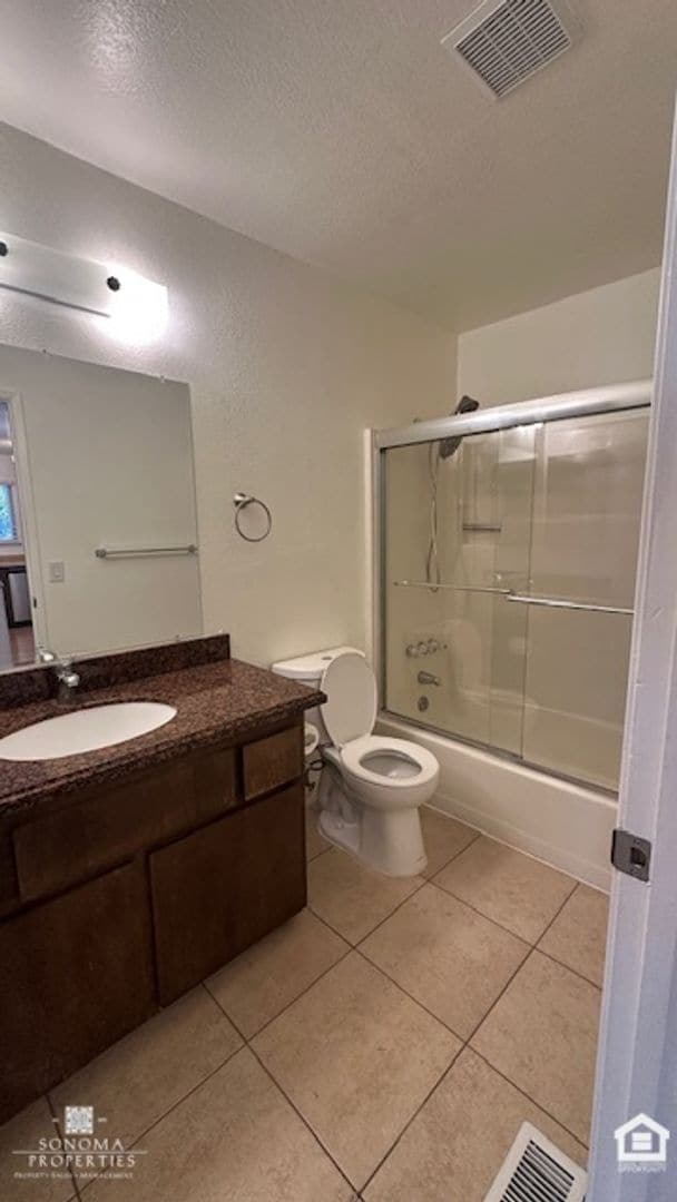 Building Photo - 2-bedroom, 2-bathroom Duplex in Sonoma!