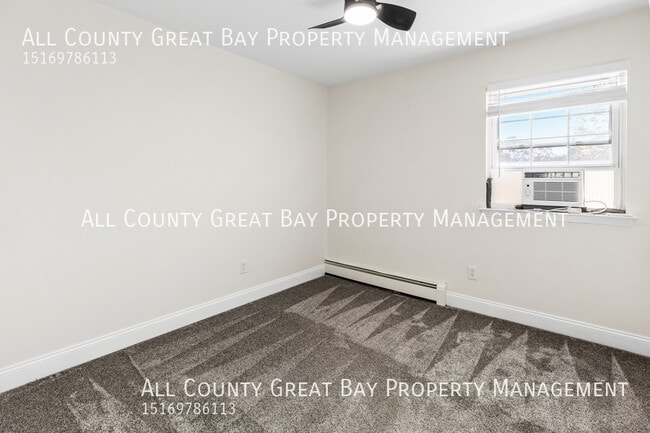 Building Photo - 921 Church St