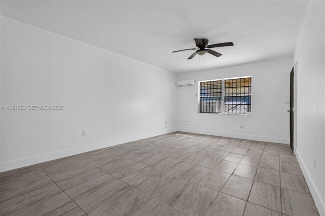 Building Photo - 14602 NE 14th Ave