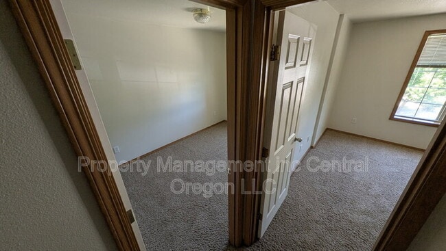 Building Photo - 2110 Baines Blvd
