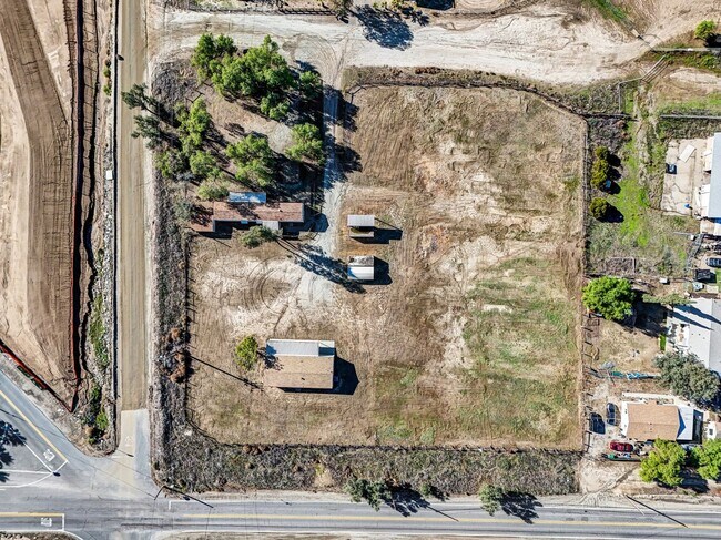 Building Photo - 22450 Norris Ln