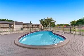 Building Photo - 8000 Fairview Dr