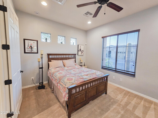 Building Photo - 5947 E Sienna Bouquet Pl