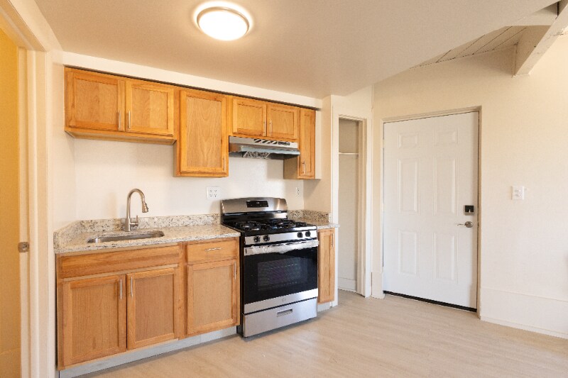 Building Photo - 4301 Harriet St