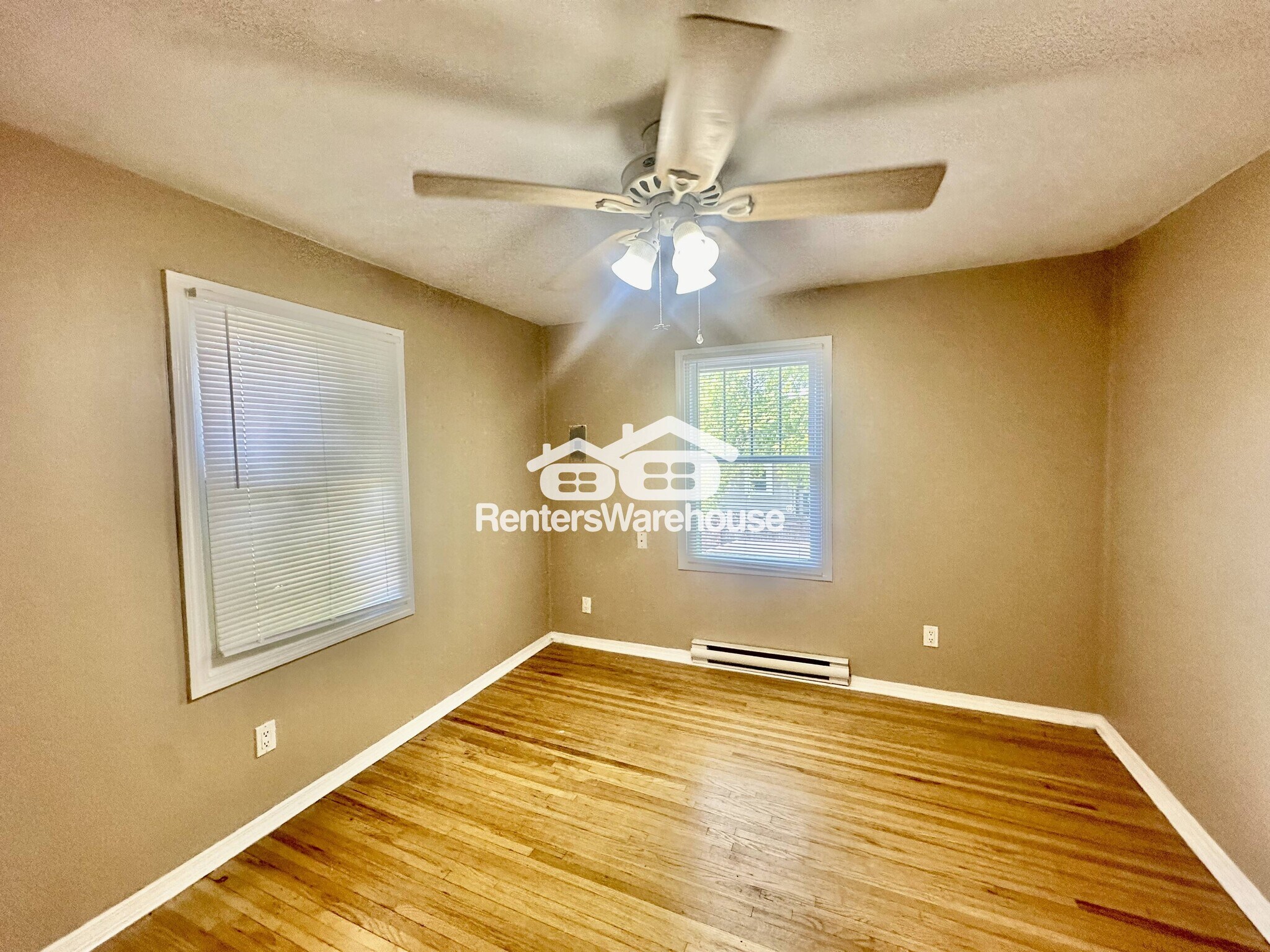 Building Photo - 2300 Beaver Ave