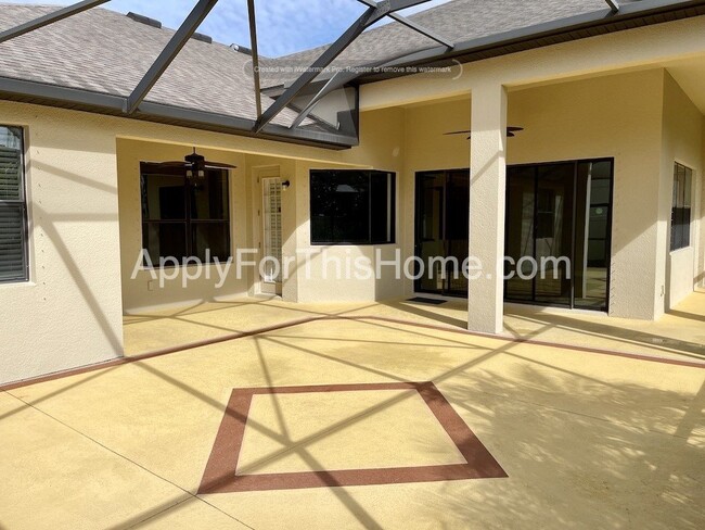 Building Photo - Single Family Dream Home in Gated Community
