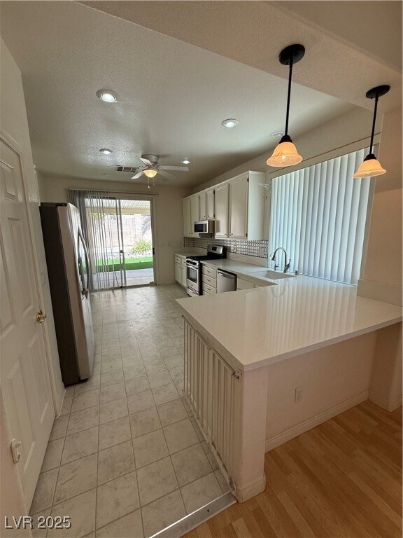 Building Photo - 10250 Torrey Valley Ct