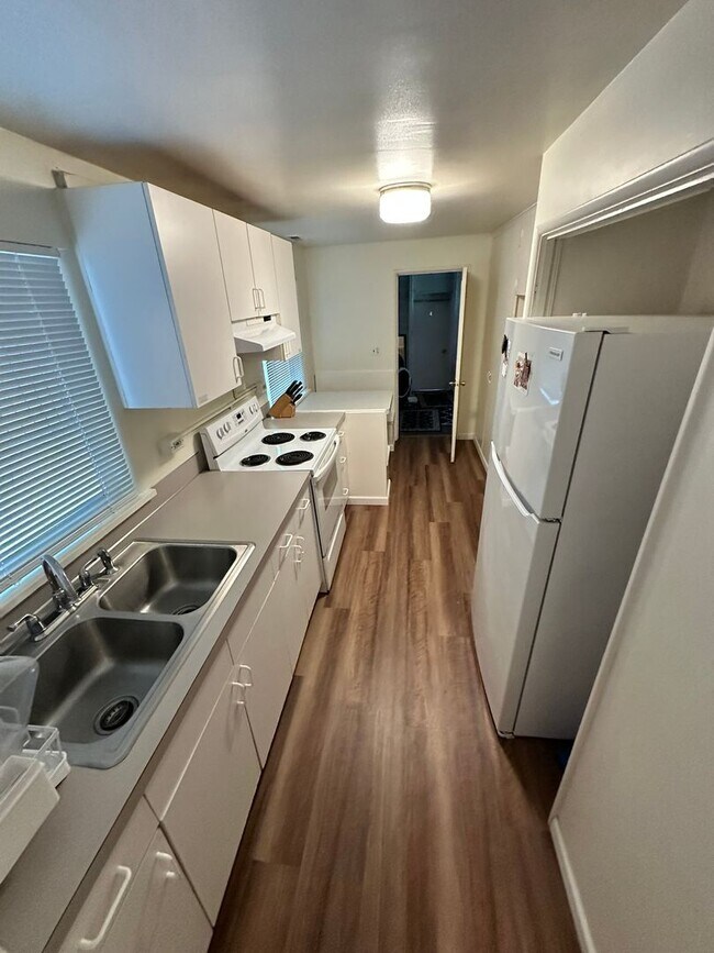 Building Photo - Lewis & Clark Law Students ONLY