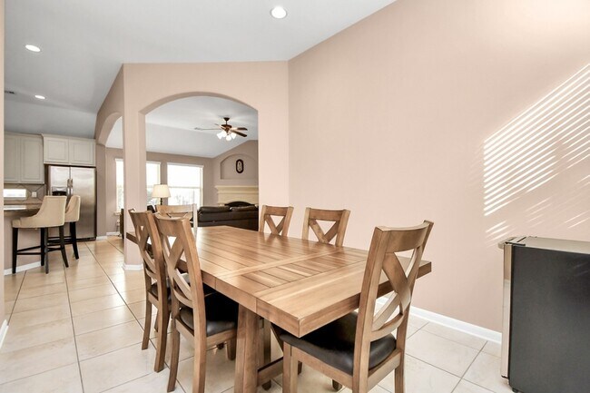 Building Photo - 7 Tidwilow Pl