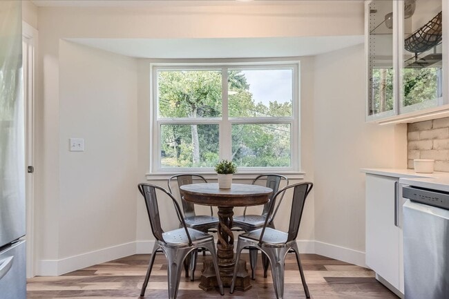 Building Photo - 1505 Findlay Way