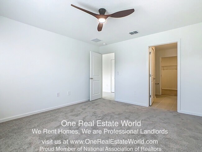 Building Photo - 5151 Bridgehaven Rd