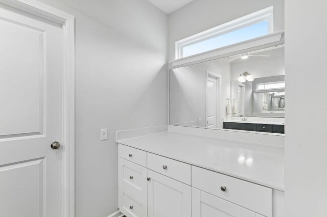 Building Photo - Modern 2023 Build | 2,200+ Sq Ft | Main-Level Primary | Loft + 2-Car Garage | Cul-De-Sac Lot