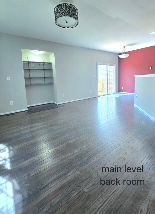 Building Photo - 25282 McIntyre Sq