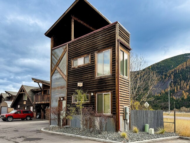 Building Photo - 115 Speedway Ave