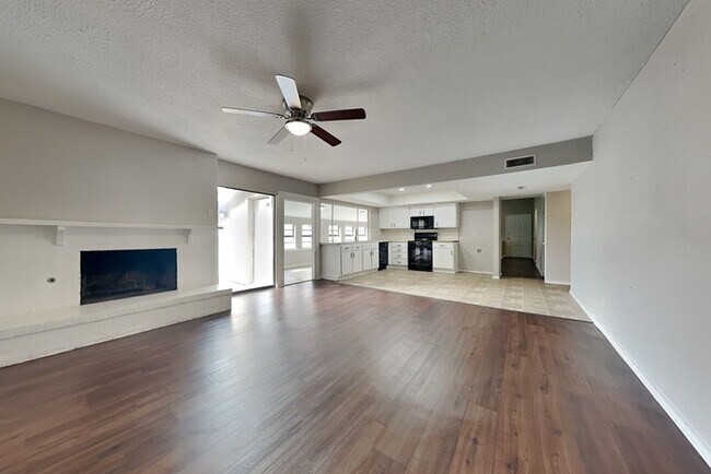 Building Photo - 3839 Casa Del Sol Ln