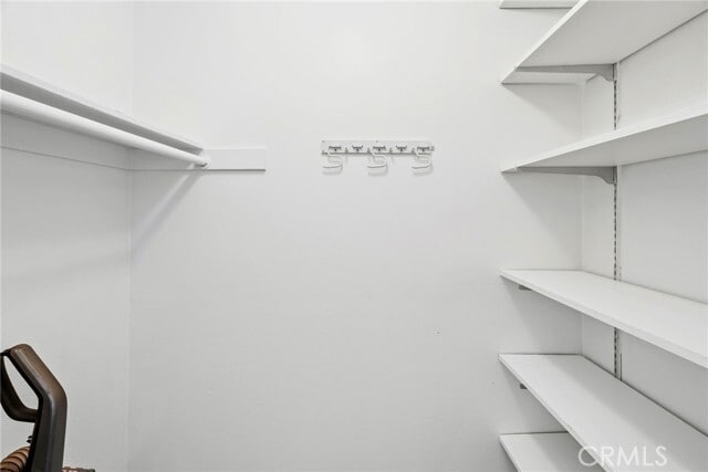 Building Photo - 3200 La Rotonda Dr