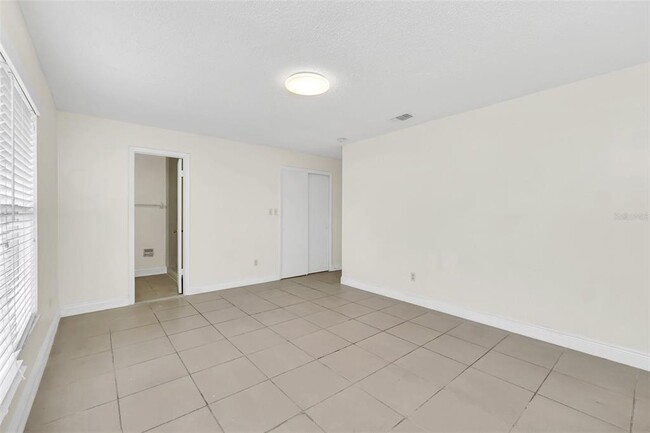 Building Photo - 5322 Jade St