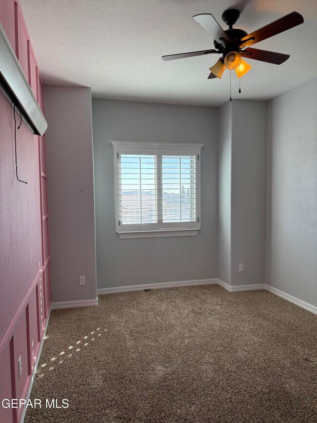 Building Photo - 3045 Woodhead