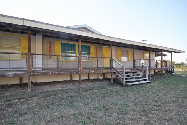 Building Photo - 1504 TX-261