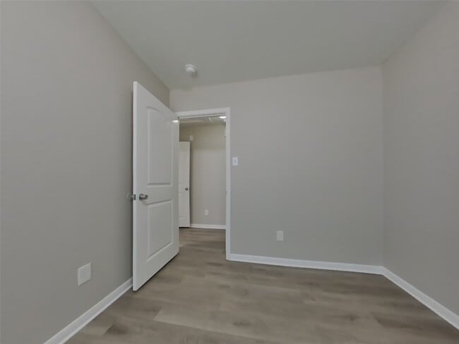 Building Photo - 437 Palomino Stand Dr