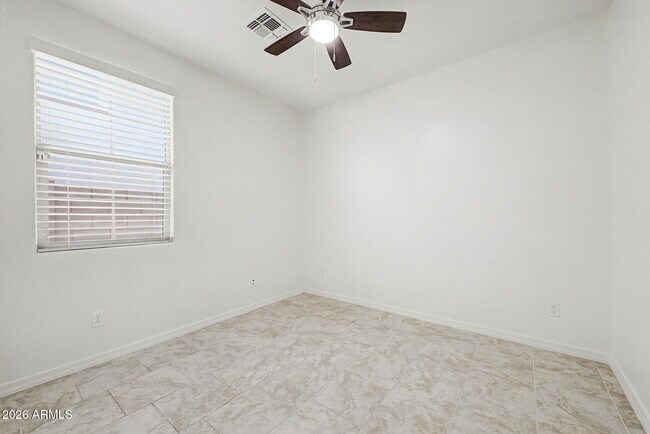 Building Photo - 17239 W Desert Sage Dr