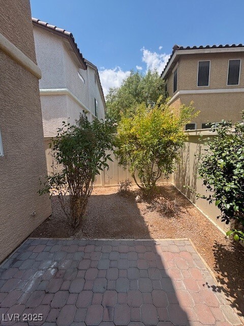 Building Photo - 1026 Monte De Oro Ave