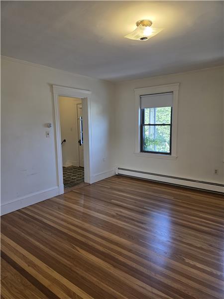 Primary Photo - 240 Waverley Ave