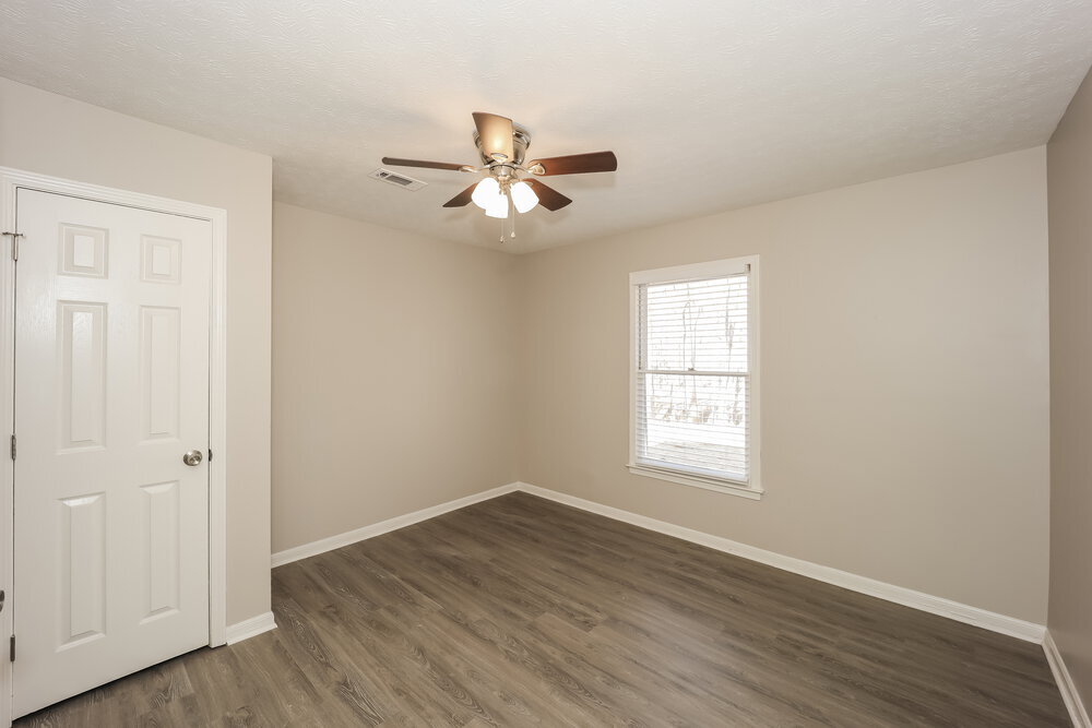 Building Photo - 210 Ashley Creek Dr