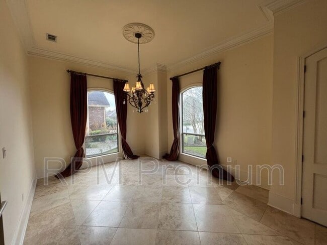 Building Photo - 17703 Shady Creek Ave