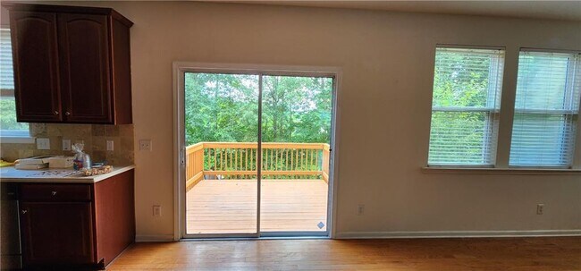Building Photo - 479 Briarfield Xing NW