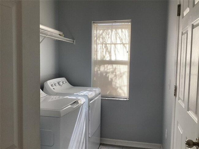 Building Photo - 138 Spoonbill Ct