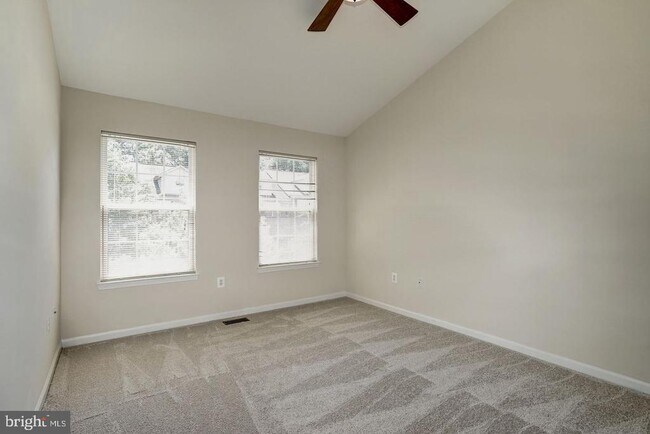 Building Photo - 6563 McKenna Way