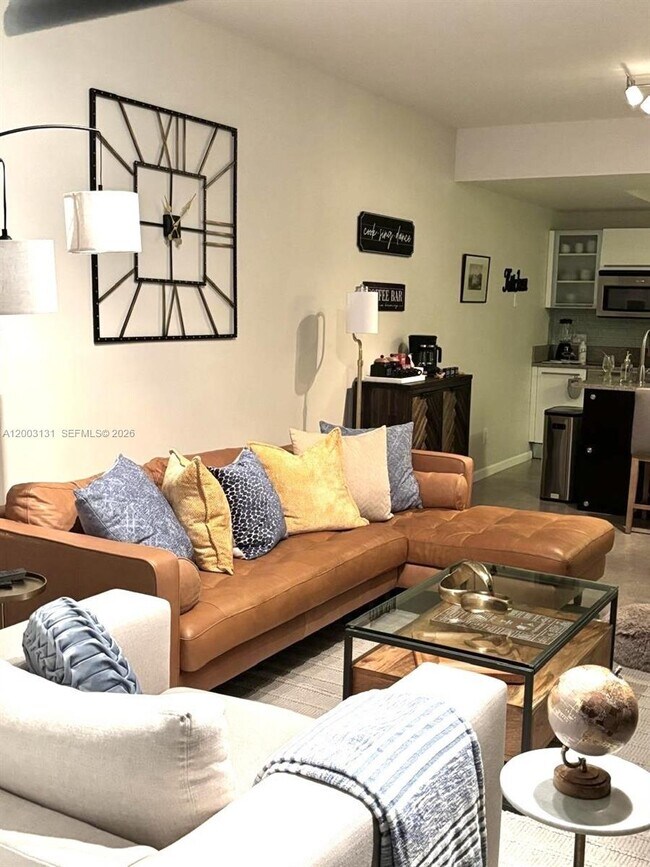 Building Photo - 888 Biscayne Blvd