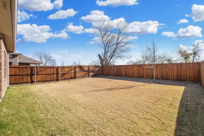 Building Photo - 109 Goosewood Dr