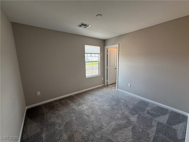 Building Photo - 2620 Tolmezzo St