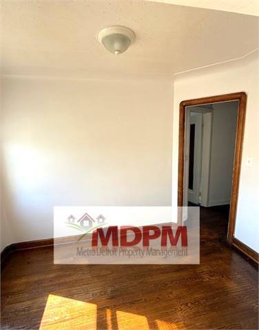 Building Photo - 14150 Fairmount Dr
