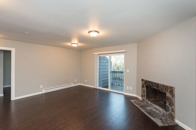 Building Photo - 12225 SW Longhorn Ln