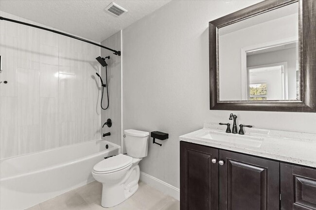 Building Photo - 364 Habitat Way