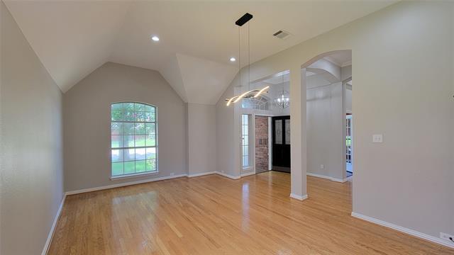 Building Photo - 9726 Windy Hollow Dr